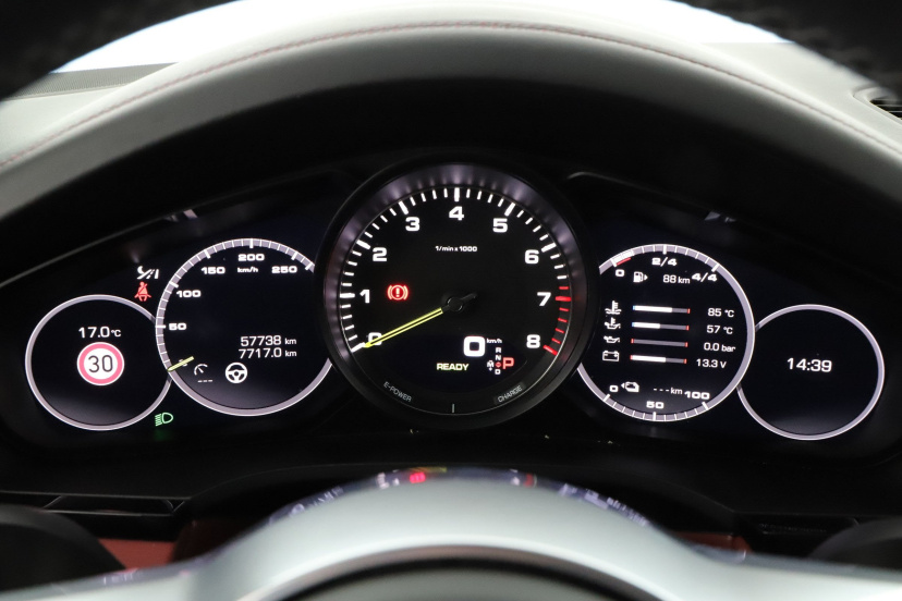 Porsche Cayenne, 2020