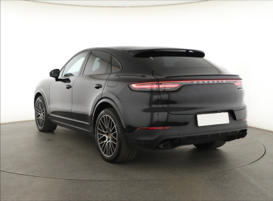 Porsche Cayenne - 2020