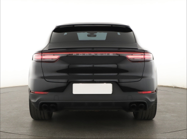 Porsche Cayenne - 2020