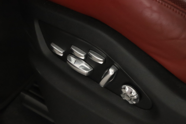 Porsche Cayenne - 2020