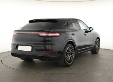 Porsche Cayenne - 2020