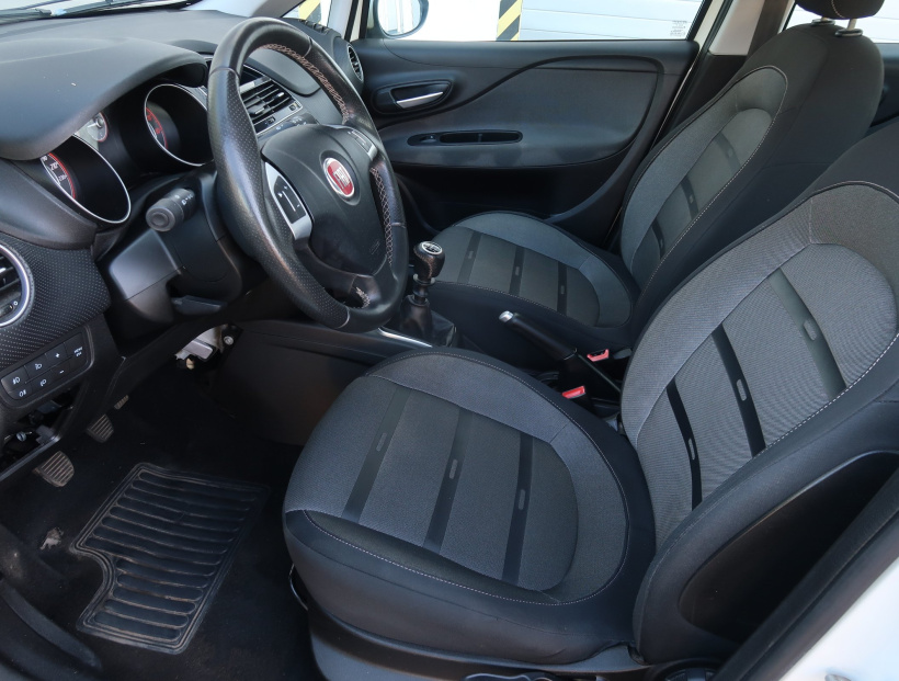 Fiat Punto Evo, 2010