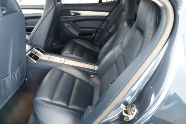 Porsche Panamera - 2011