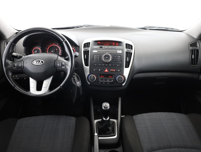 Kia Ceed, 2010