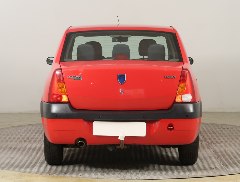 Dacia Logan, 2005