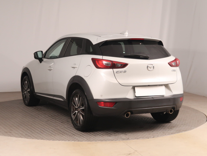 Mazda CX-3, 2016