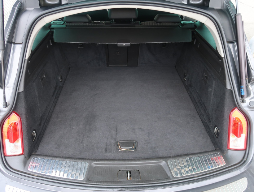 Opel Insignia, 2011