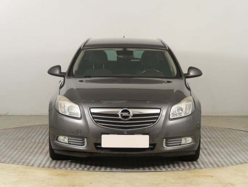 Opel Insignia, 2011