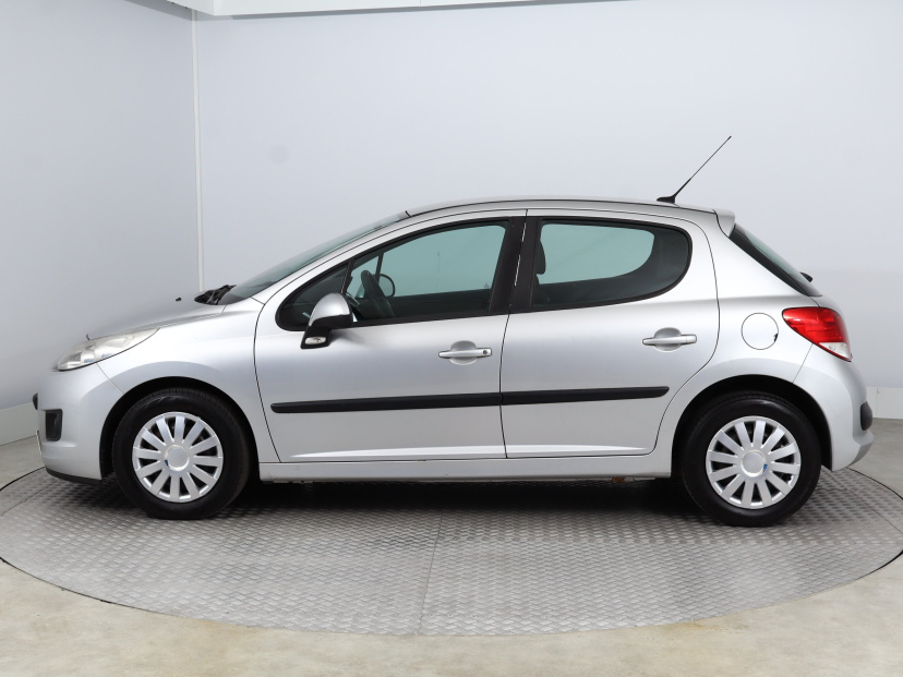 Peugeot 207, 2010