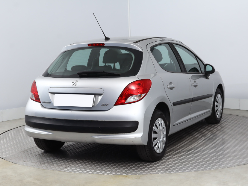 Peugeot 207, 2010
