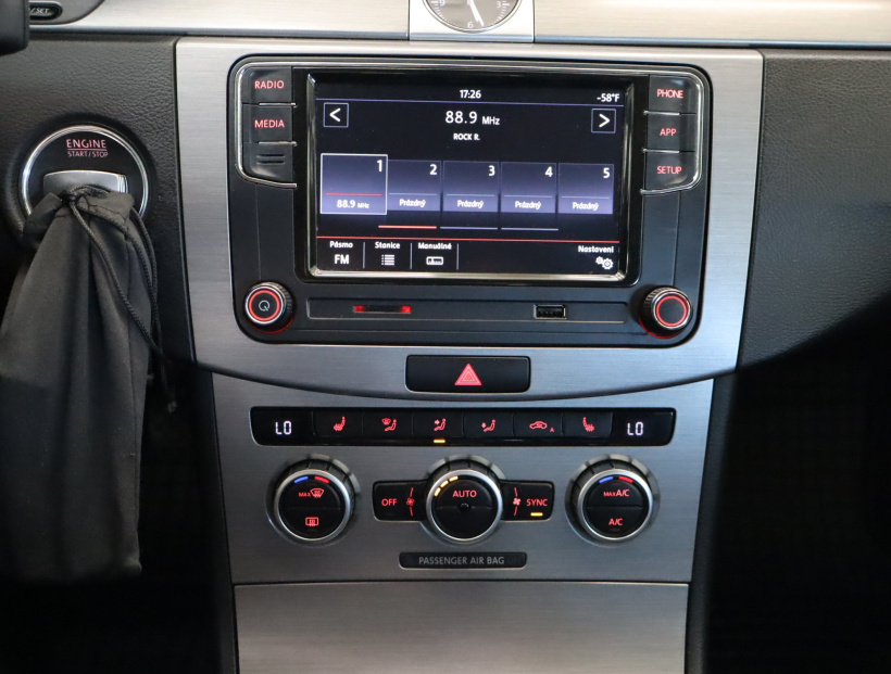 Volkswagen Passat, 2014