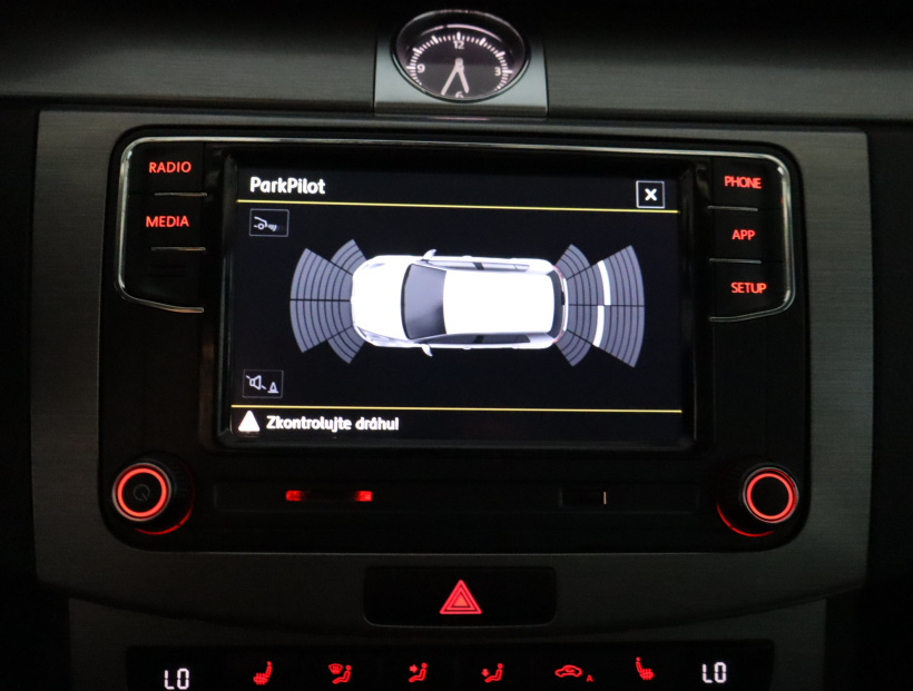 Volkswagen Passat, 2014