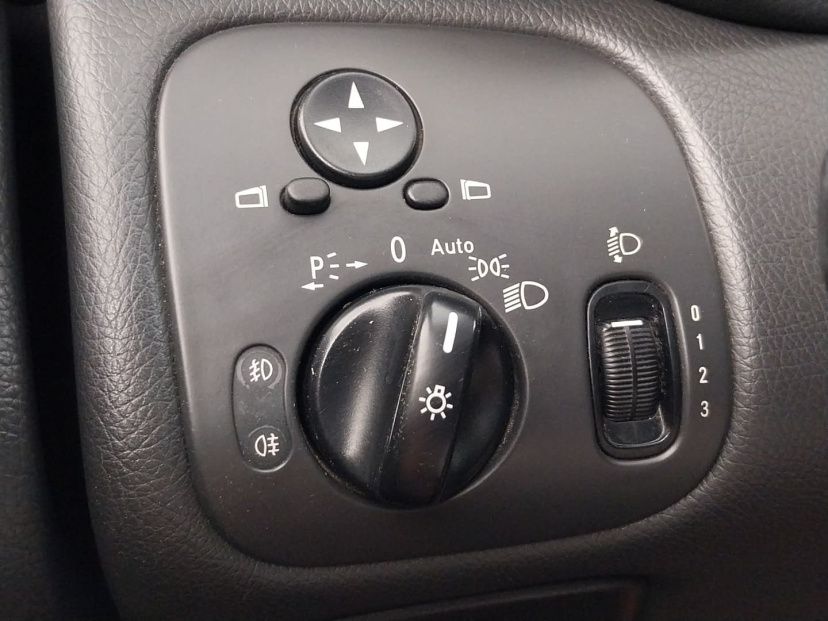 Mercedes-Benz C, 2003