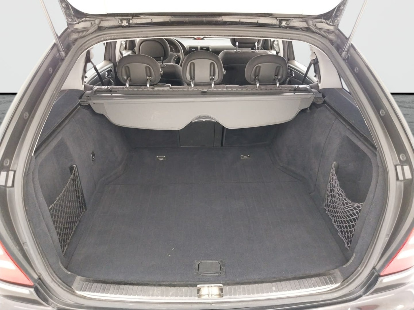 Mercedes-Benz C, 2003