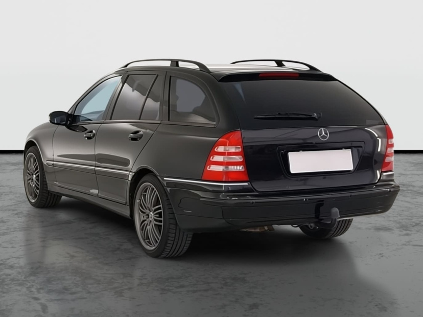 Mercedes-Benz C, 2003