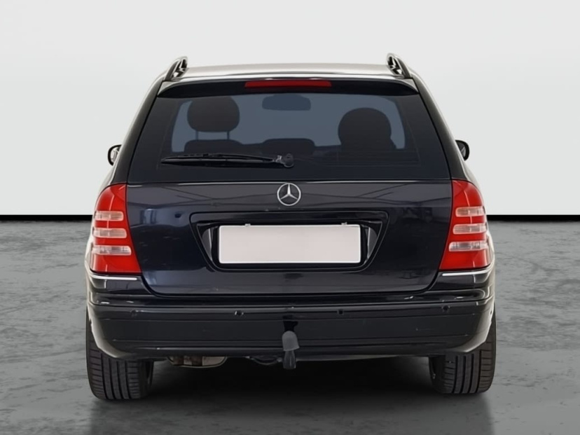 Mercedes-Benz C, 2003