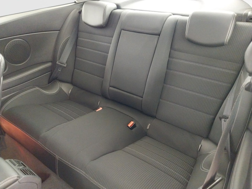 Renault Laguna, 2011
