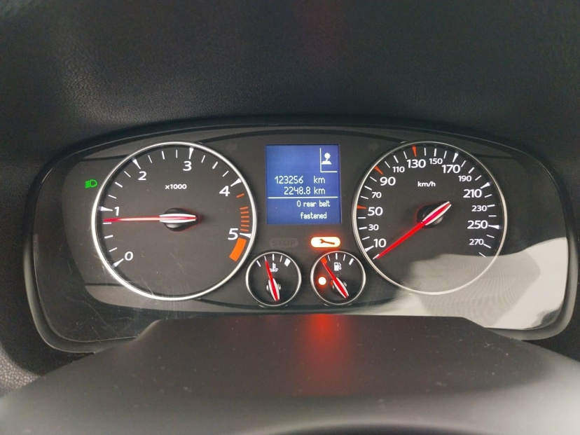 Renault Laguna, 2011