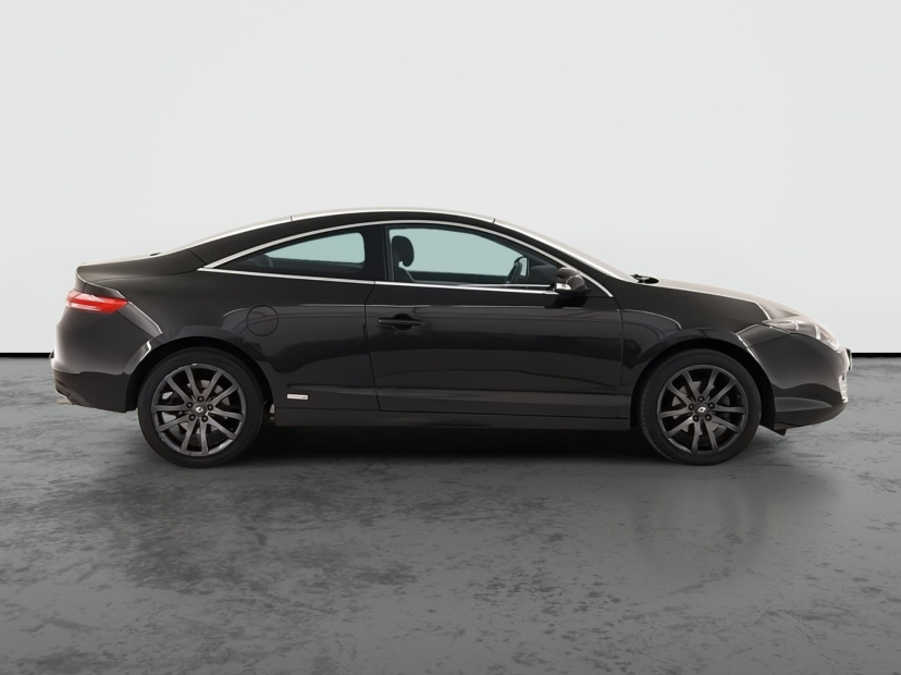 Renault Laguna, 2011