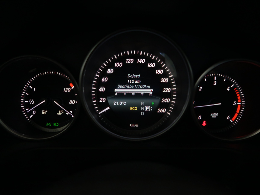 Mercedes-Benz E, 2016