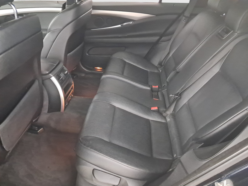 BMW 5GT, 2012