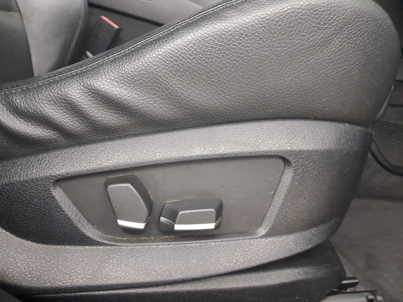 BMW 5GT, 2012