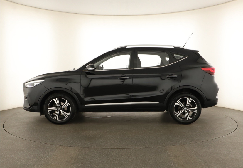 MG ZS SUV, 2022