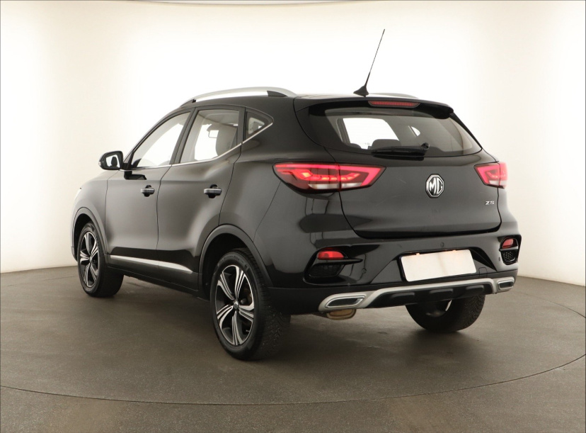 MG ZS SUV, 2022