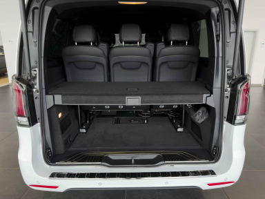 Mercedes-Benz V - 2025