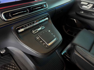 Mercedes-Benz V - 2025