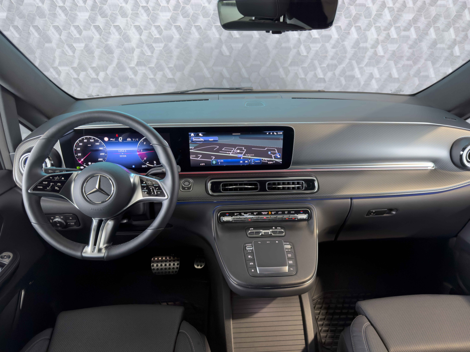 Mercedes-Benz V - 2025
