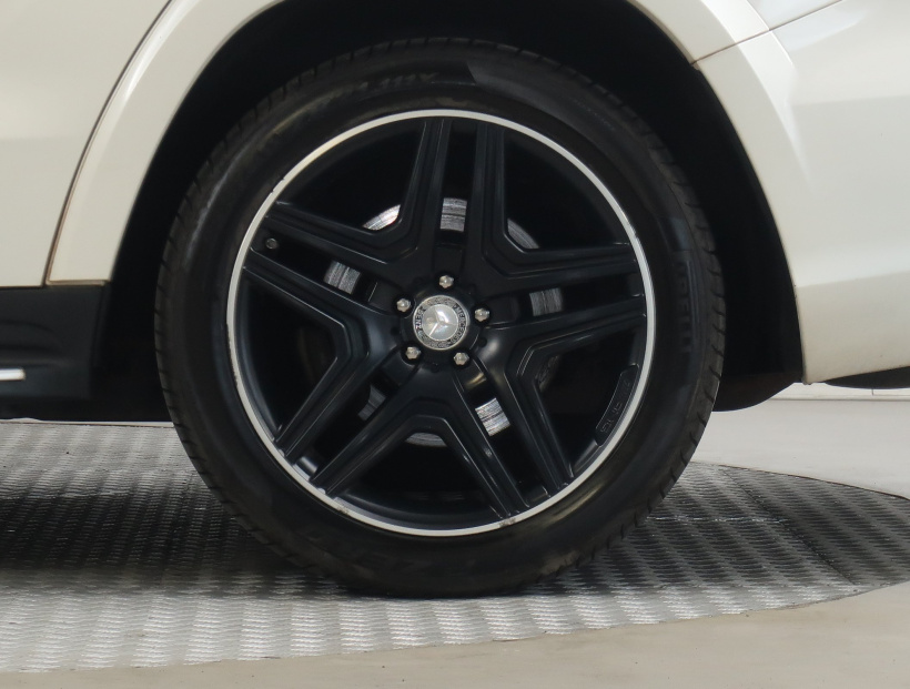 Mercedes-Benz GL, 2015