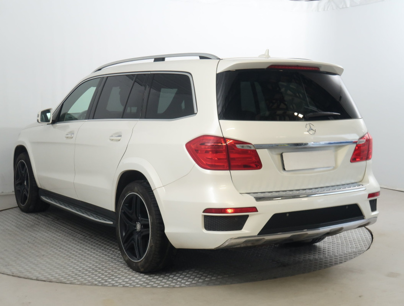 Mercedes-Benz GL, 2015