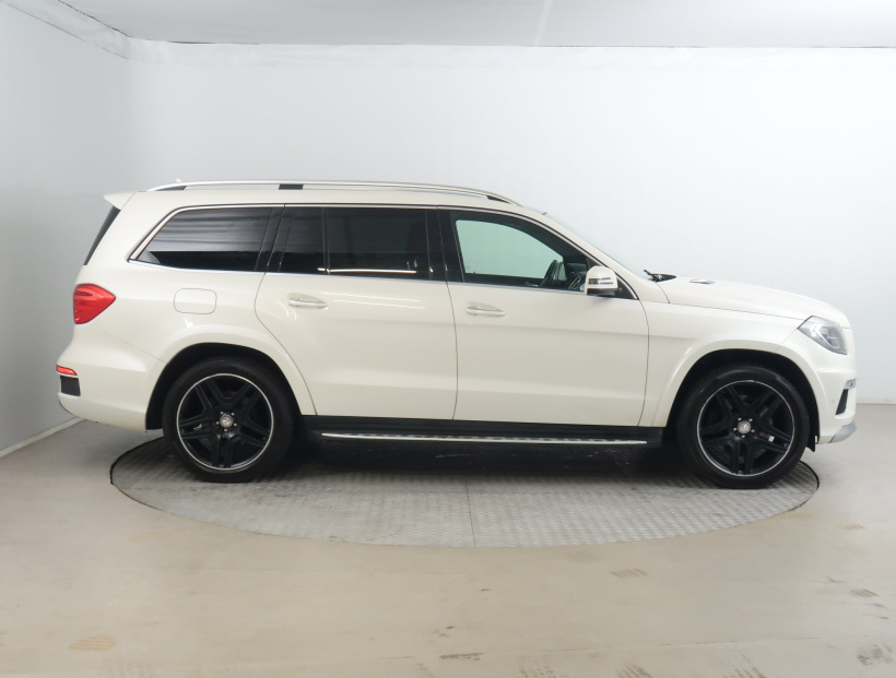 Mercedes-Benz GL, 2015