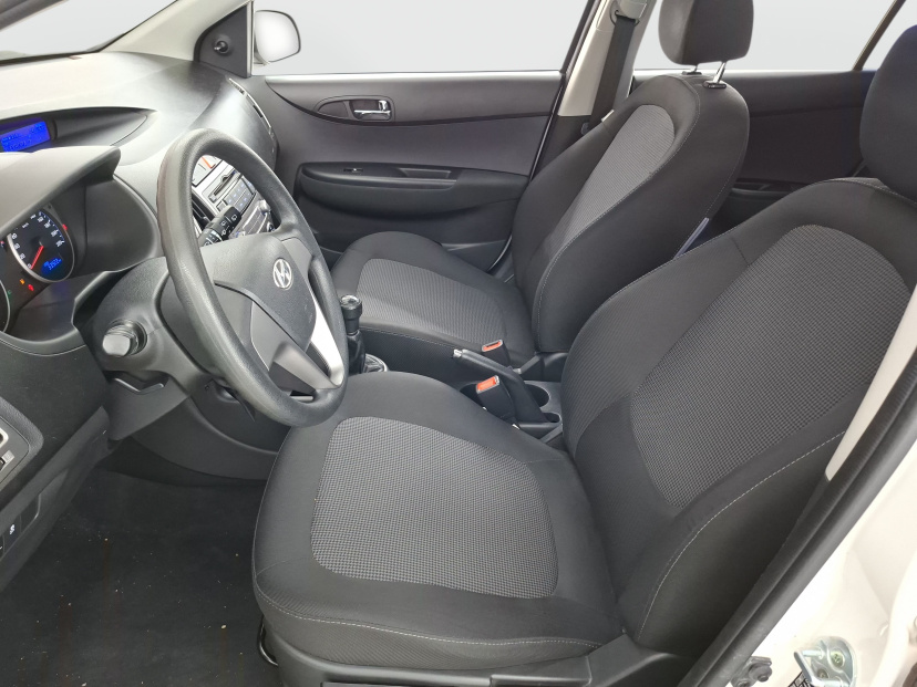 Hyundai i20, 2013