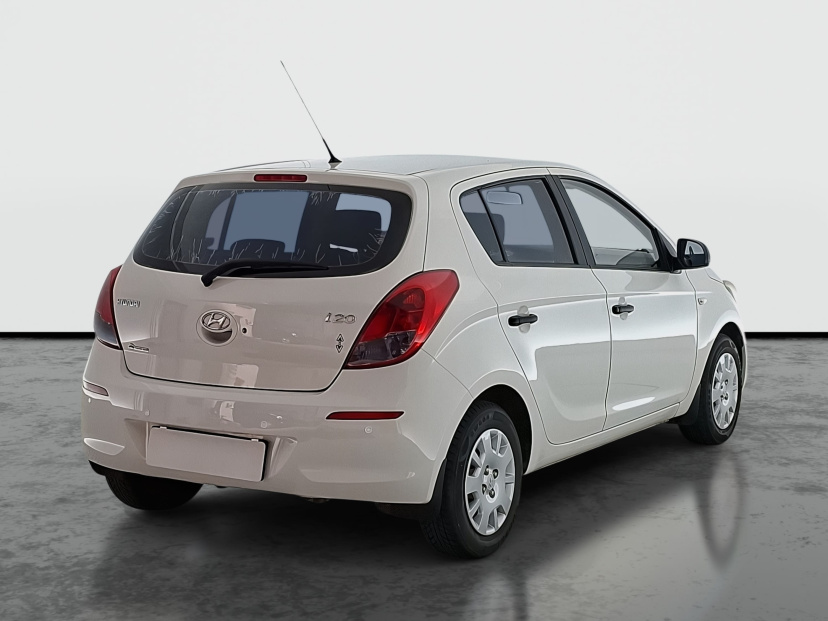 Hyundai i20, 2013