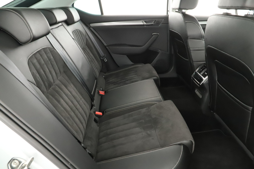Škoda Superb, 2021