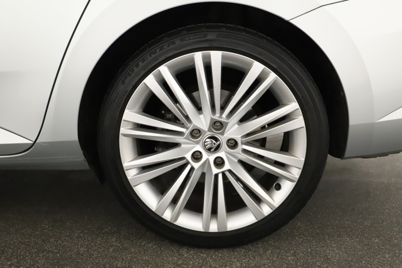 Škoda Superb, 2021