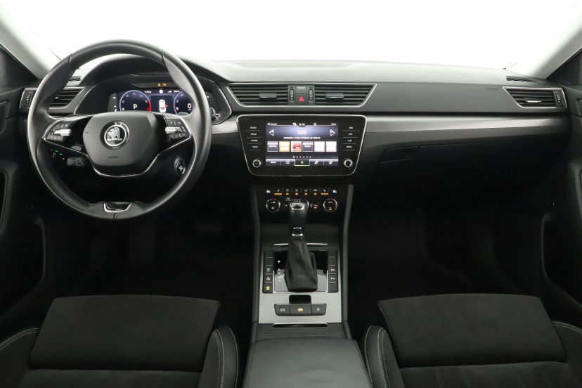 Škoda Superb, 2021