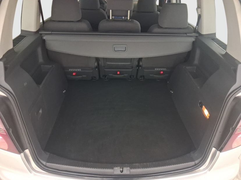 Volkswagen Touran, 2008