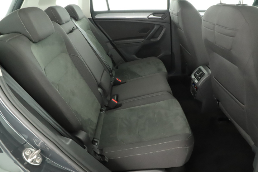 Volkswagen Tiguan, 2022