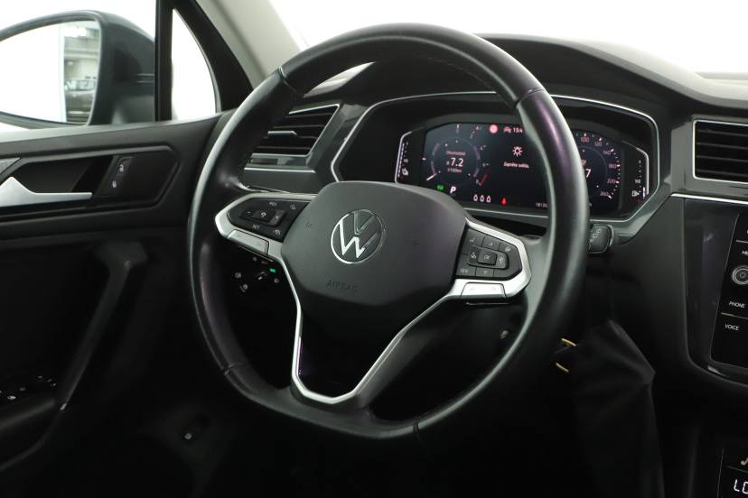Volkswagen Tiguan, 2022