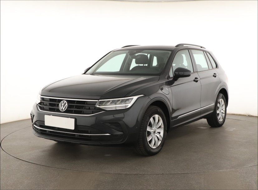 Volkswagen Tiguan, 2022