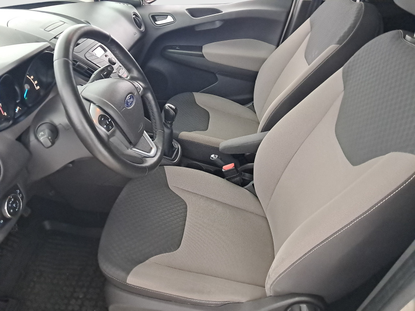 Ford Tourneo Courier, 2016