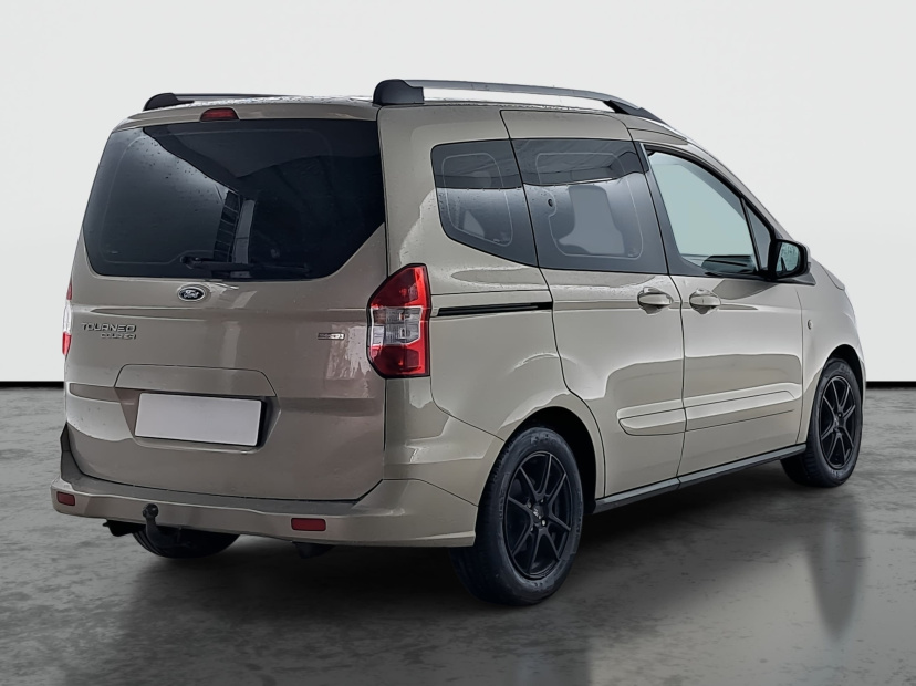 Ford Tourneo Courier, 2016