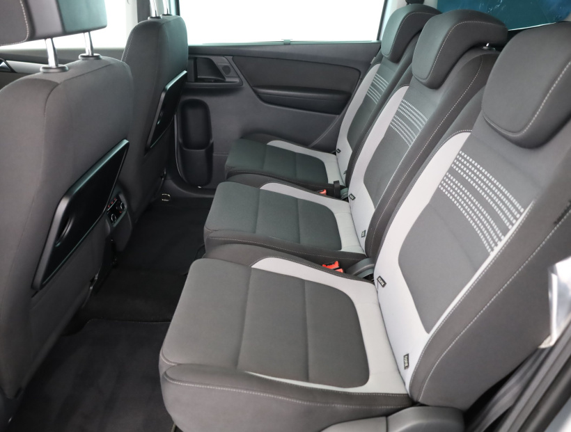Volkswagen Sharan, 2013