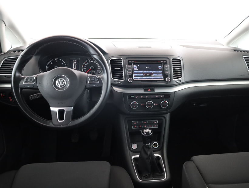 Volkswagen Sharan, 2013