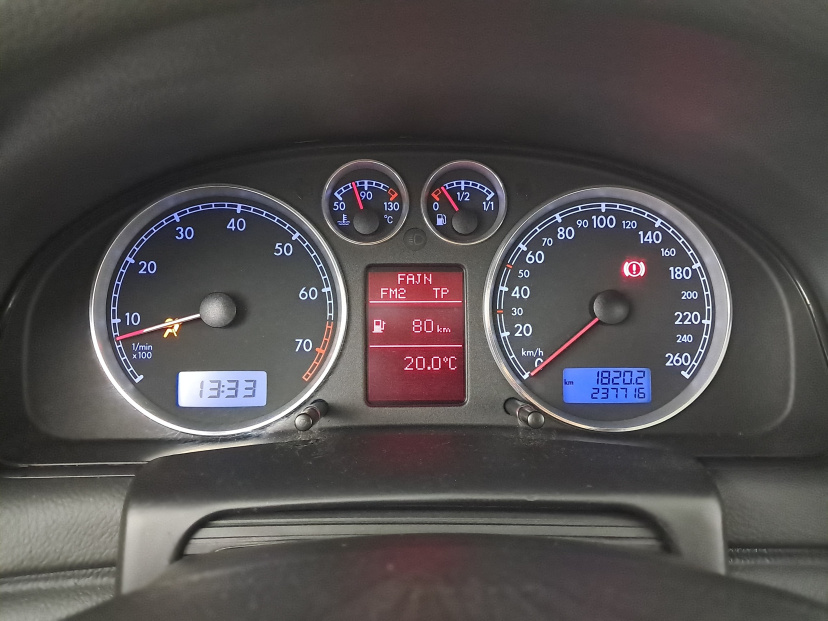 Volkswagen Passat, 2004