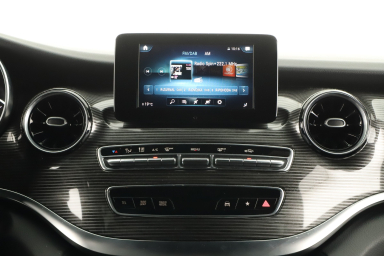 Mercedes-Benz V - 2020