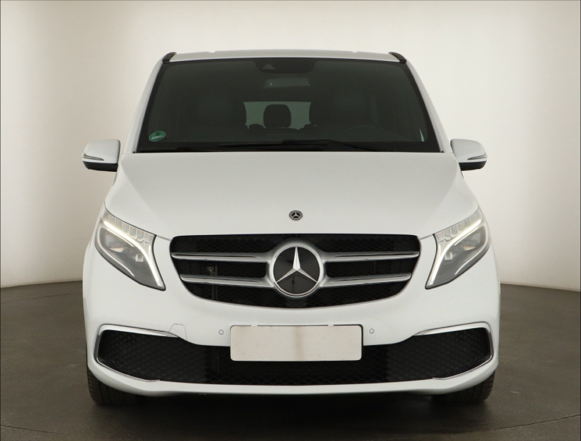 Mercedes-Benz V, 2020